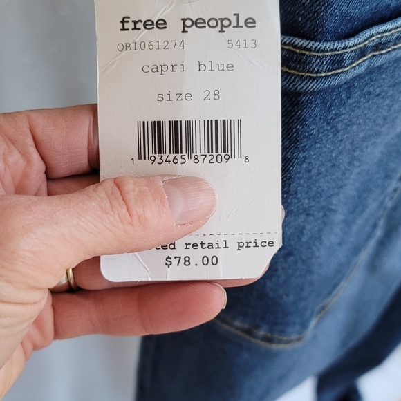 NWT Free People Capri or Ankle Jeans - Picture 10 of 13
